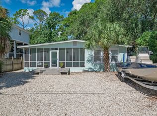 1480 Shell Point Rd, Crawfordville, FL 32327