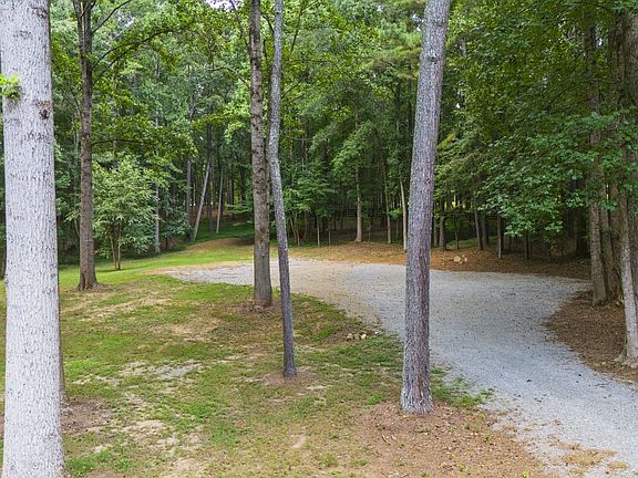 4th image of 383 Liberty Grove Rd