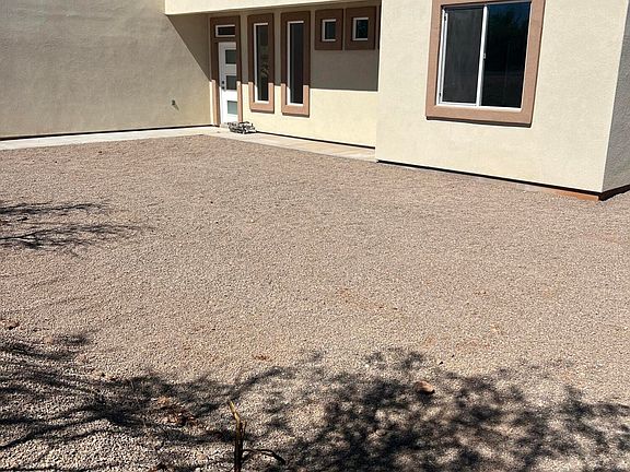 5th image of 1501 Circulo Sombrero