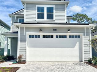 71 Oakmoss Dr, Saint Johns, FL 32259