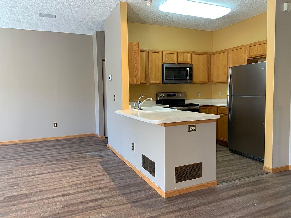 1st image of 577 Woodduck Dr Unit I