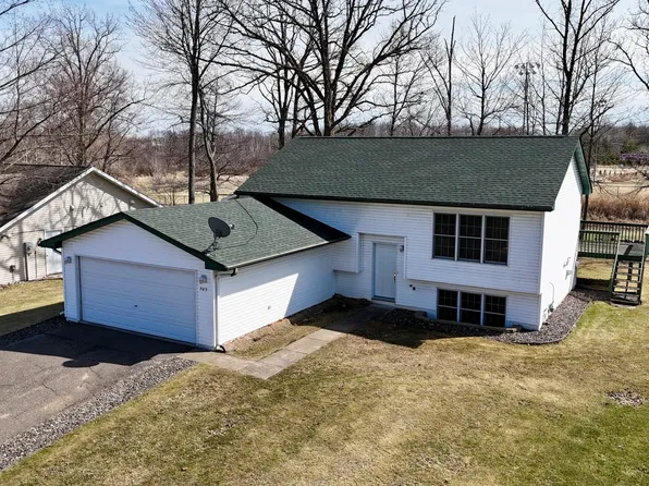 765 Linden St, Isle, MN 56342