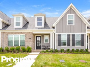 2460 Elmcroft Ave, Murfreesboro, TN 37128