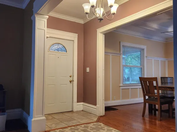 510 N Institute Pl, Peoria, IL 61606