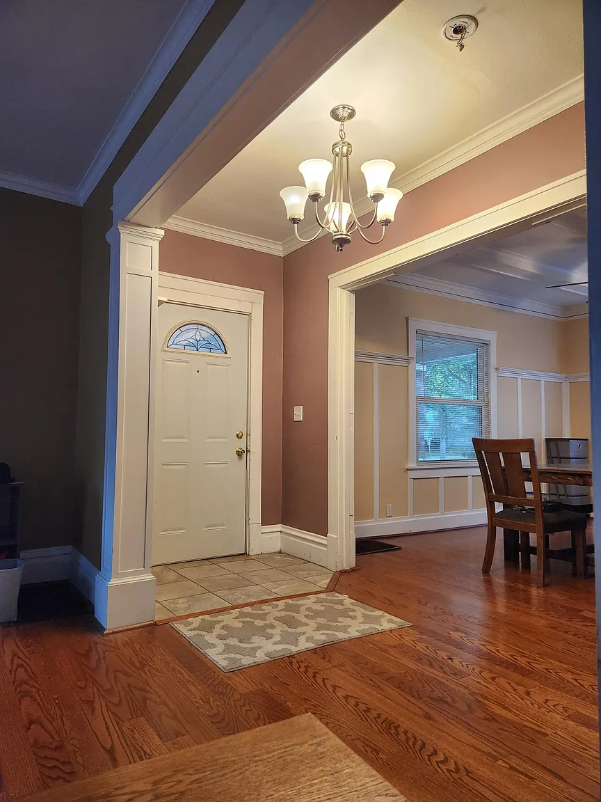 510 N Institute Pl photo 1