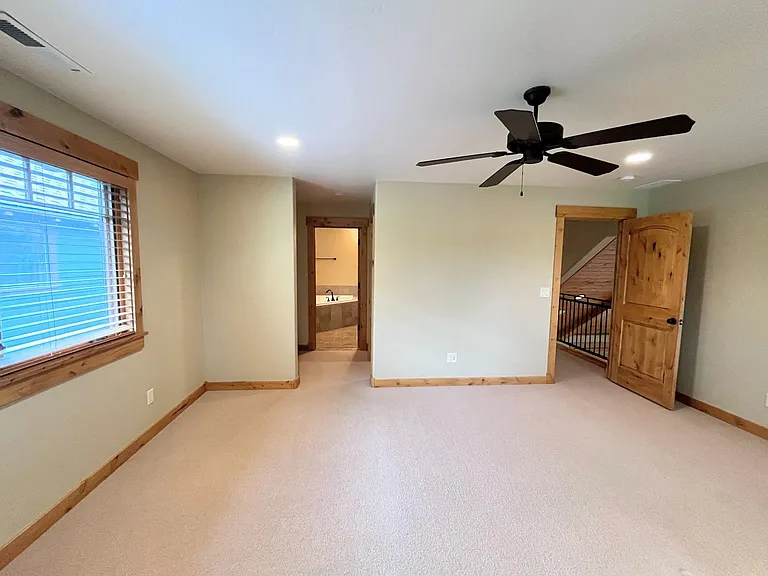 56 Beesley Ln — Photo 23