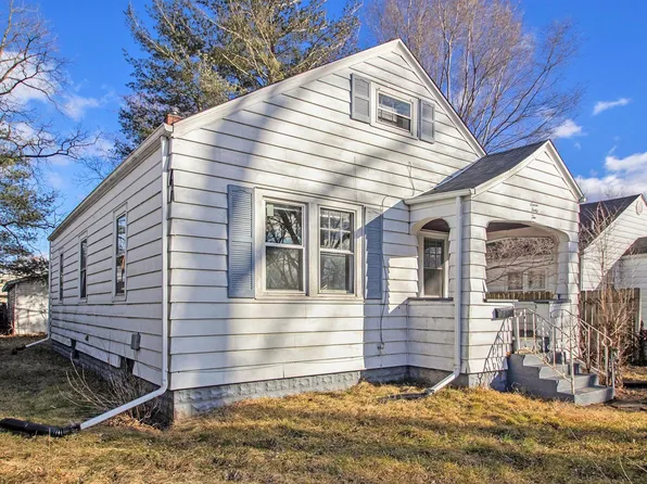 742 S 26th St, South Bend, IN 46615