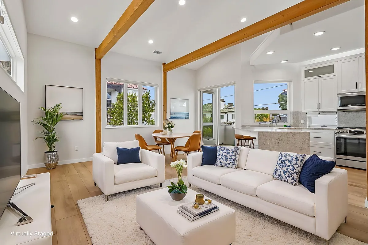 Virtually Staged - 422 Aliso Ave #5