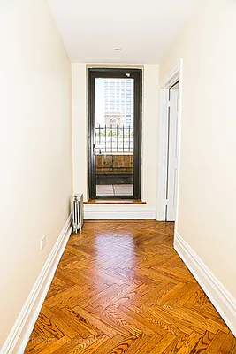 Rented by Corcoran | media 31