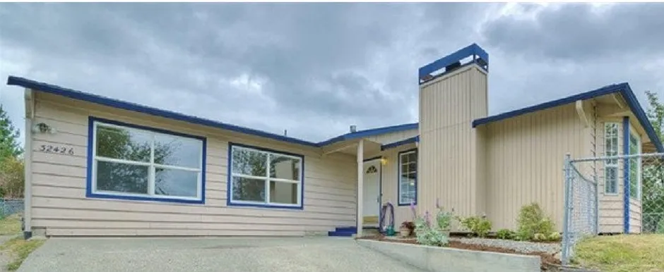 32426 5th Ave photo 1