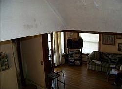 5th image of 20 W Oakwood Pl