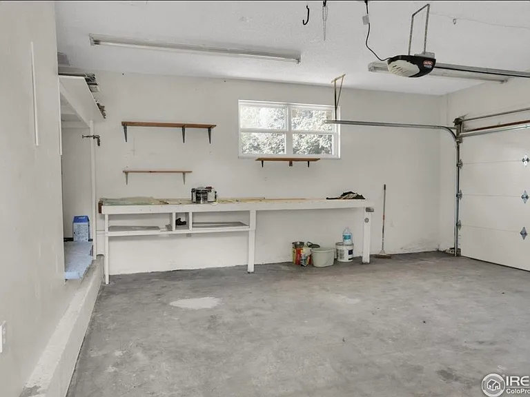 4630 Macky Way — Photo 7