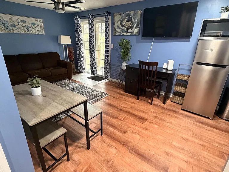 311 Kings Crest Dr — Photo 9
