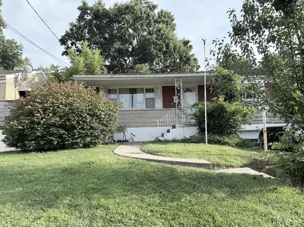 3335 Stevie Ln, Cincinnati, OH 45239