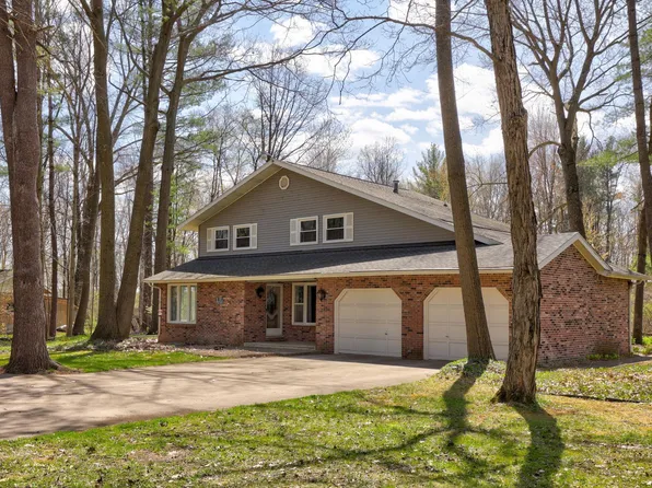 7400 W Ronrick Pl, Frankenmuth, MI 48734