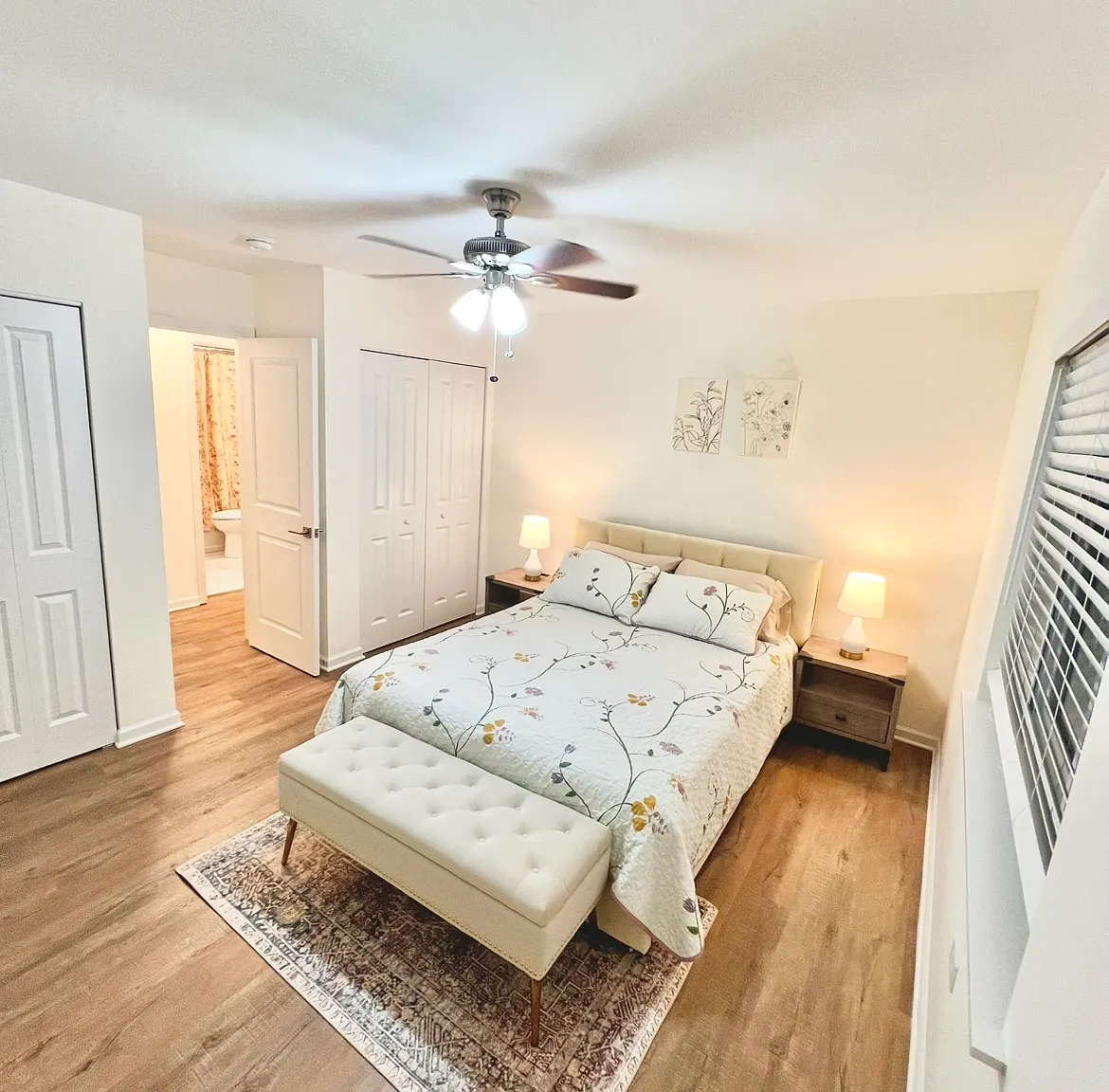 831 McIntosh Ct — Photo 2