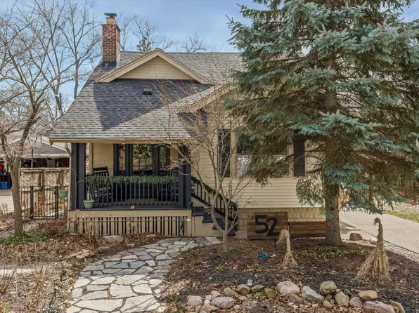 52 Devonshire Rd, Pleasant Ridge, MI 48069