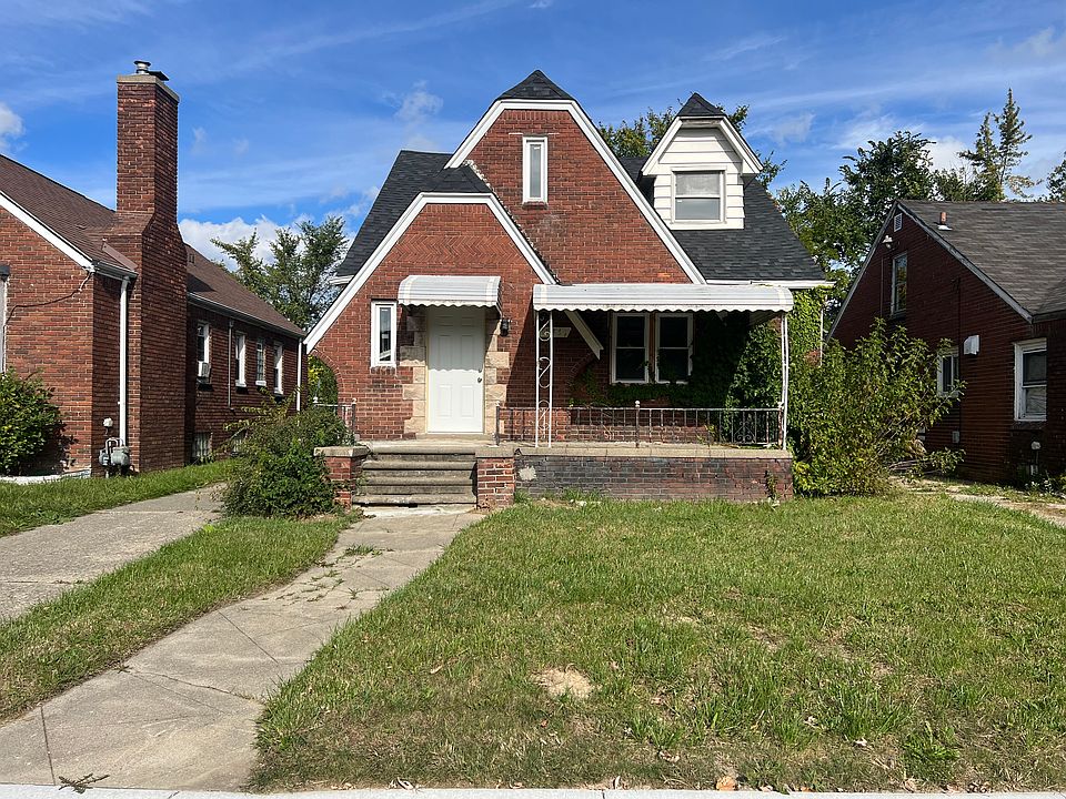 1st image of 11851 College St
