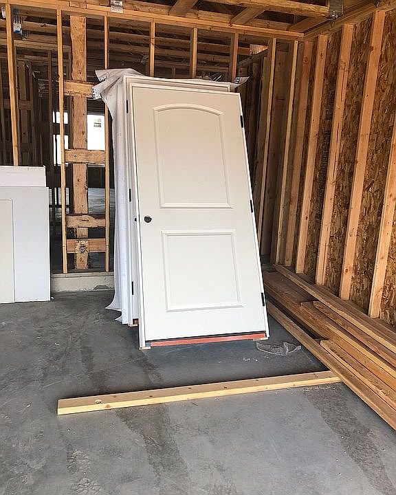 1st image of 428 N 100 E