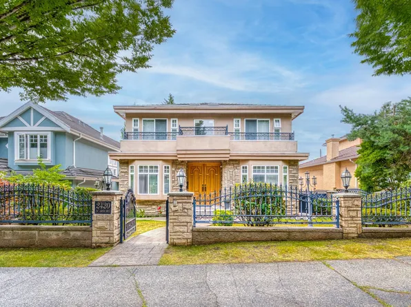 2420 Scarboro Ave, Vancouver, BC V5P 2L4