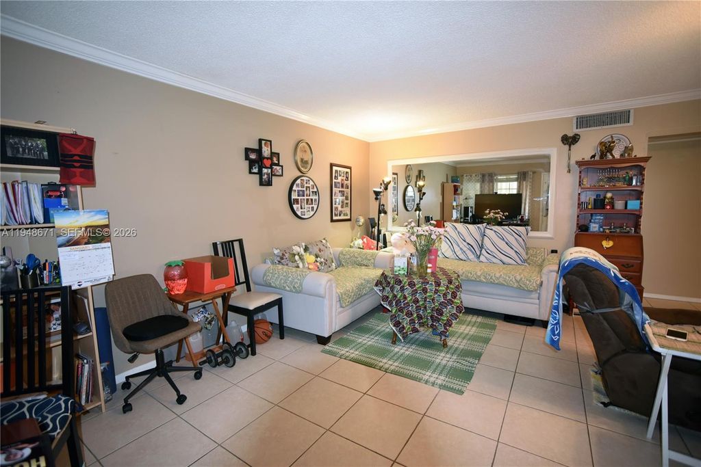 1965 SE 5th Ct APT 203, photo 6
