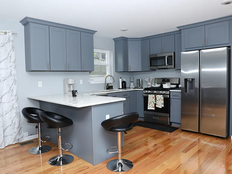 288 S 7th St #1 — Photo 25