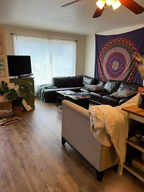 5 bed, $8,700 — Photo 3