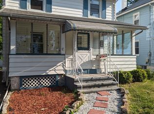 117 W 7th Ave, Roselle, NJ 07203