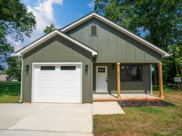 402 Roberts Aly, Gaffney, SC 29341