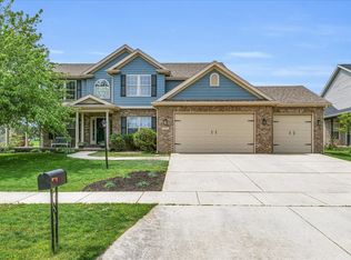 2421 Stricker Ln, Urbana, IL