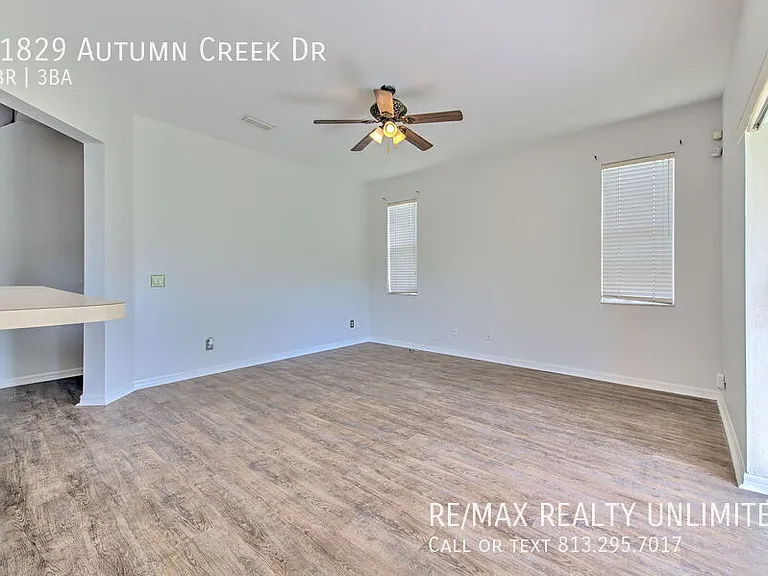 11829 Autumn Creek Dr — Photo 6