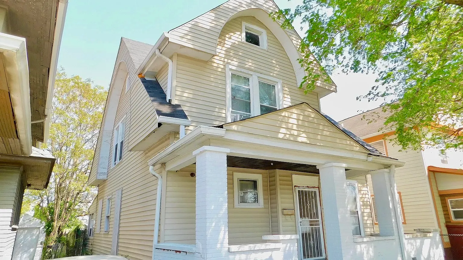 3819 Capitol Ave — Photo 1