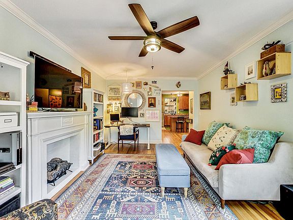 4th image of 1303 W Elmdale Ave APT 2