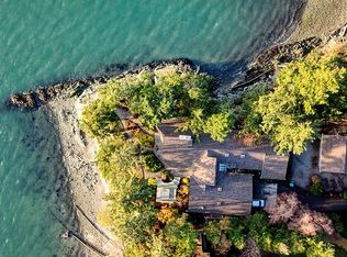 9367 Reef Point Ln, La Conner, WA 98257