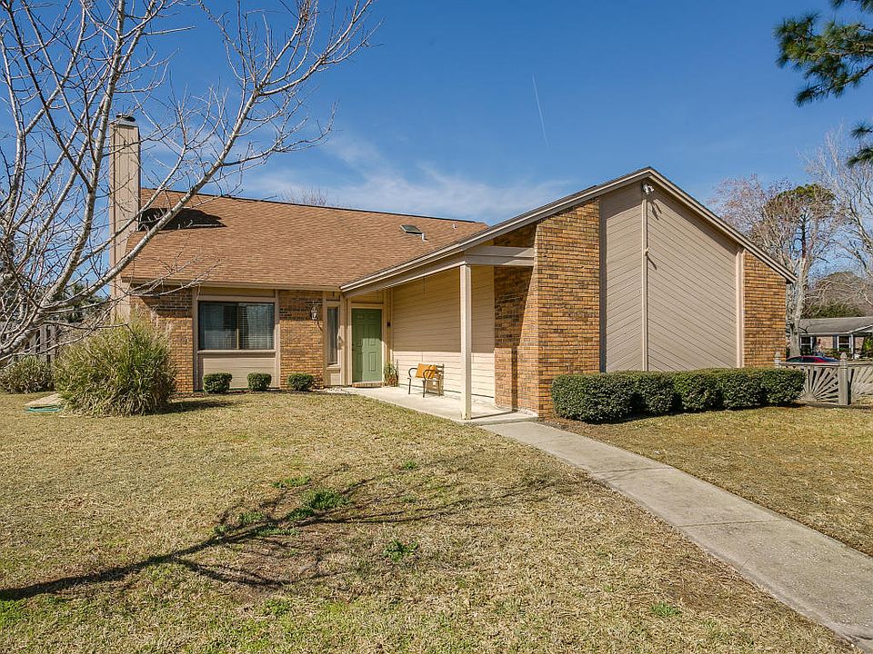 1st image of 1756 Papaya Dr W