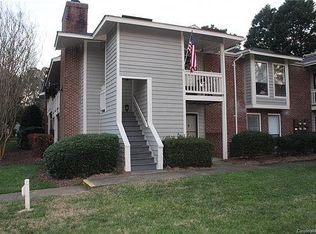 8017 Greenside Ct, Charlotte, NC 28277