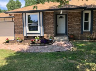 8512 E Scott St, Wichita, KS 67210