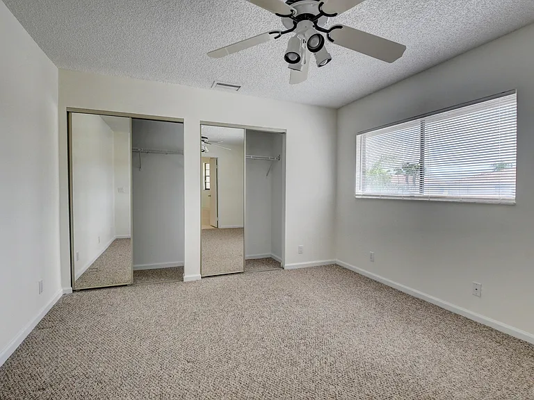 8644 Eagle Run Dr #18 — Photo 33