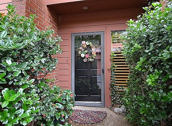 Home owners dues are $273 per month