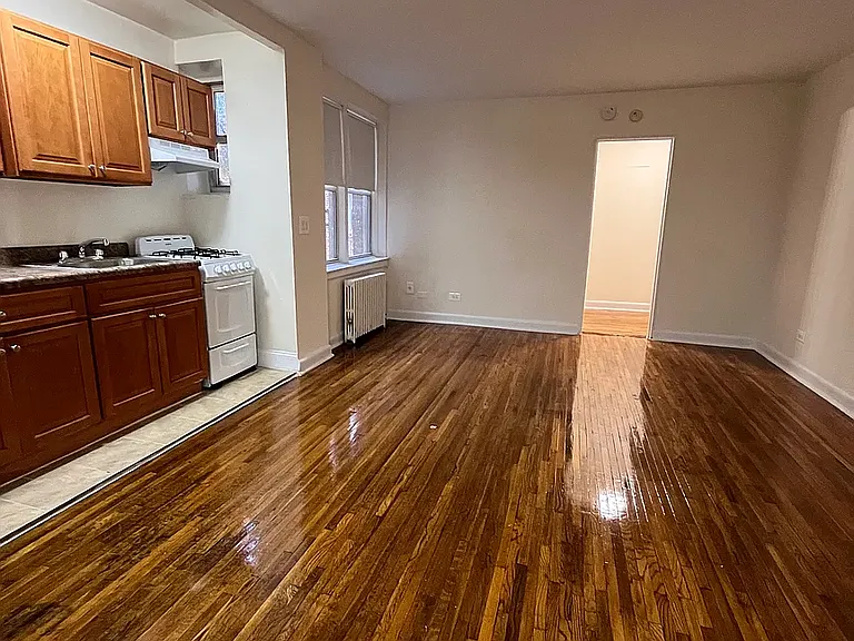 143-36 Barclay Ave #6A — Photo 2