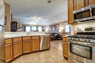 3rd image of 1553 Shannon Dr