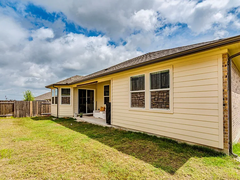 261 Cathedral Mountain Dr — Photo 32