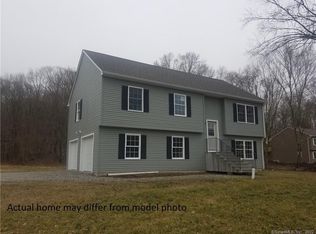 21 Island Rd N, Stonington, CT 06378