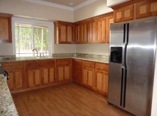 330 Hanby Ln, Cave Junction, OR 97523