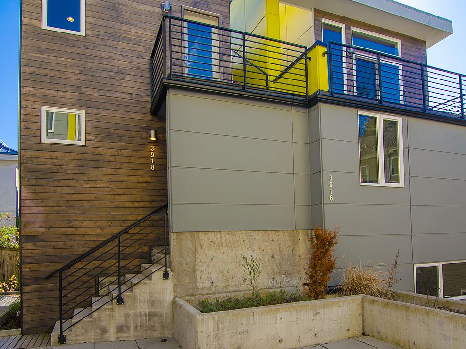 1st image of 3918 1st Ave NE #1