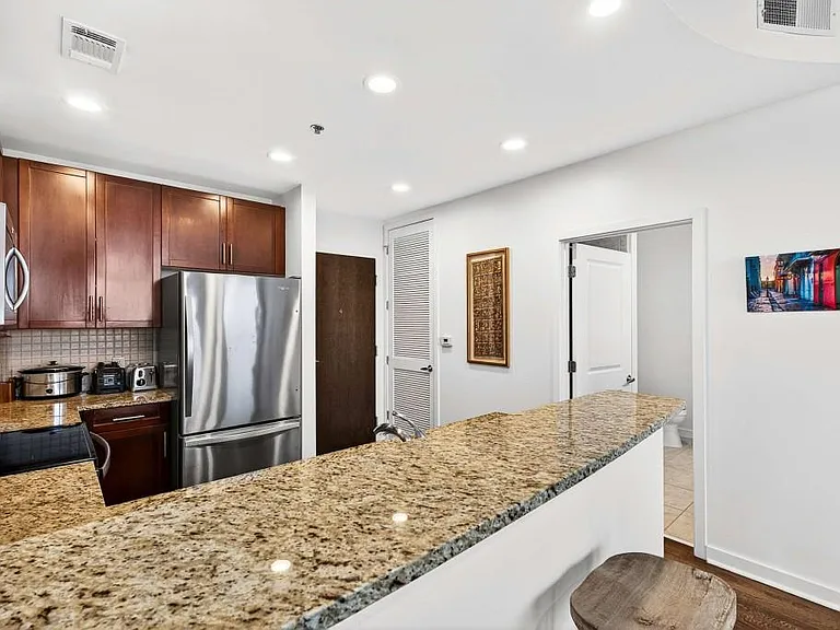 855 W Peachtree St NE #2415 — Photo 7