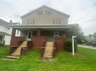 312-312 1/2 E Washington Ave, Connellsville, PA 15425