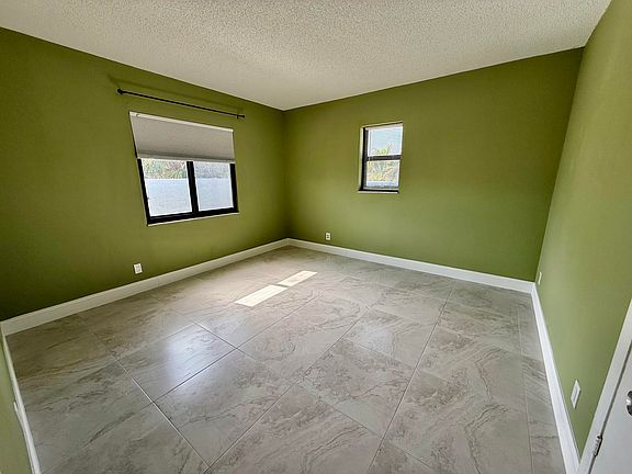 3rd image of 1691 W 26th St APT 1