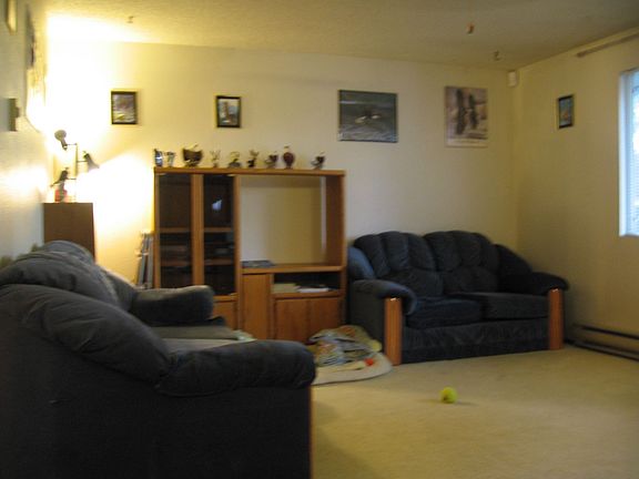 3rd image of 5817 63rd Ave NE