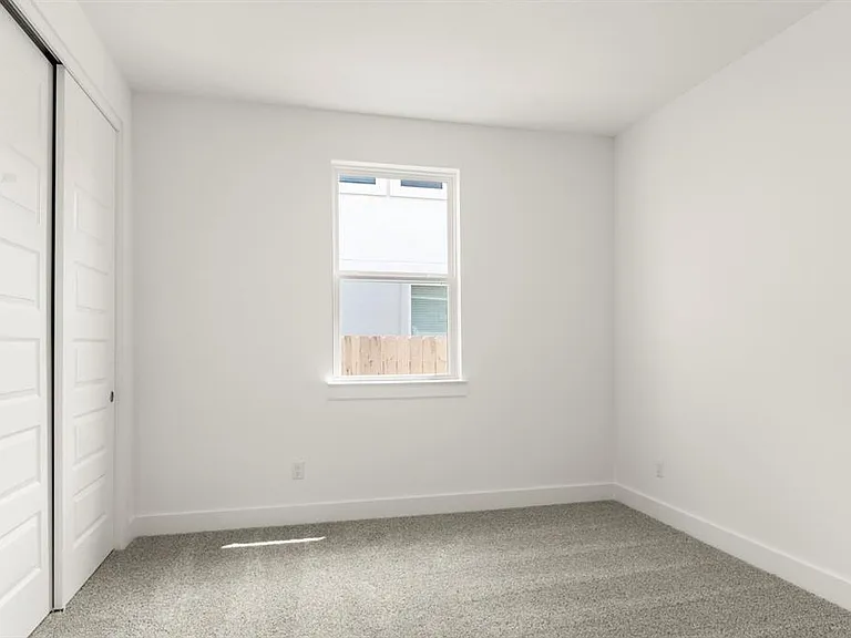1012 Yaupon Holly Dr — Photo 26